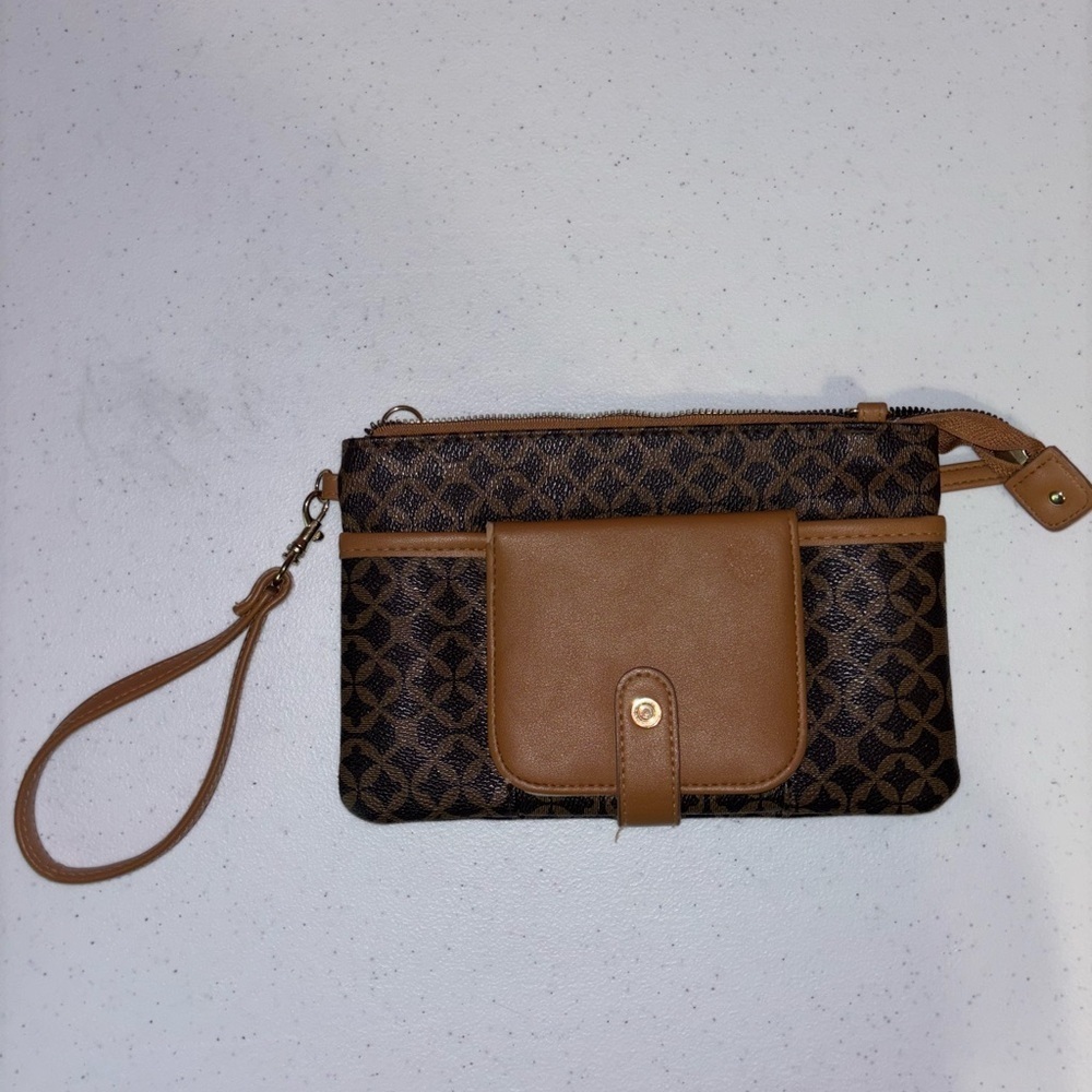 Elegant Tan and Brown Wristlet Clutch